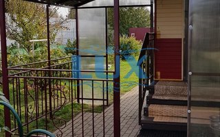 металлоконструкция навеса односкатного типа для дачного участка