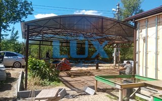 навес из поликарбоаната